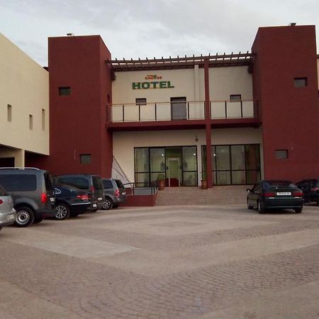 Green Cactus Hotel Benguerir Екстериор снимка
